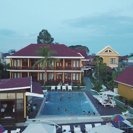 Golden Hotel Dondet Muang Không Esterno foto
