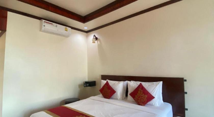 Golden Hotel Dondet Muang Không Esterno foto