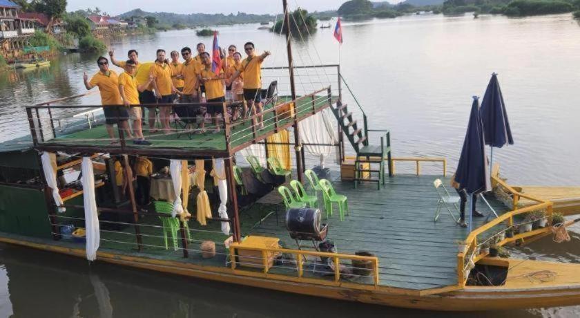 Golden Hotel Dondet Muang Không Esterno foto