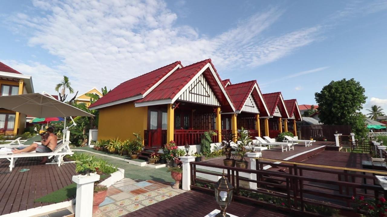 Golden Hotel Dondet Muang Không Esterno foto